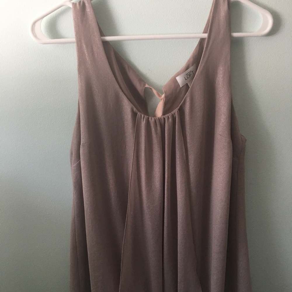 Elegant back tie shell